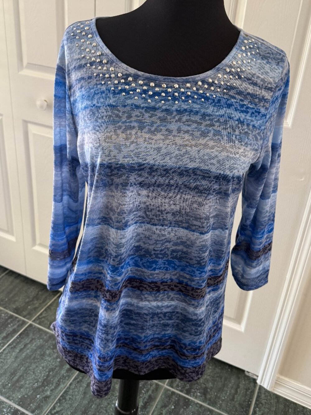 Ruby Rd. blue, light-weight top with silver trim, Size S